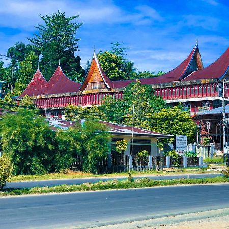 Hotel Pilihan Sorong Exterior photo